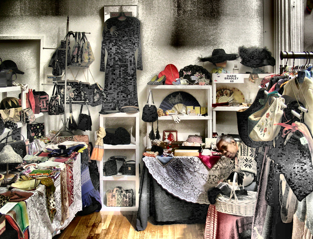 Elegantes Schaufenster des Ateliers in Düsseldorf